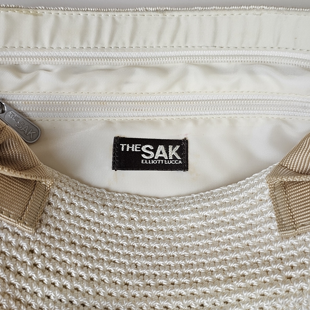 The Sak Shoulder Bag Peach and Cream Crotched Woven Zip Top Beachy Boho - Picture 9 of 10